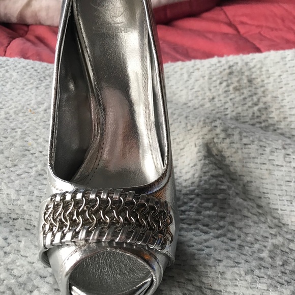 Shiekh Shoes Platform Silver Peep-toe Pumps - Picture 4 of 5